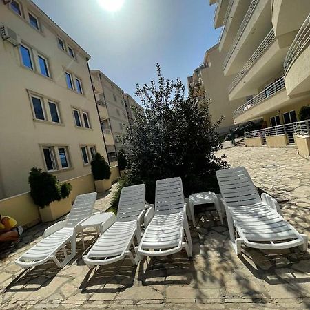 Apartamento Charm Petrovac Exterior foto